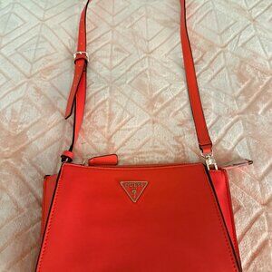Crossbody GUESS Purse